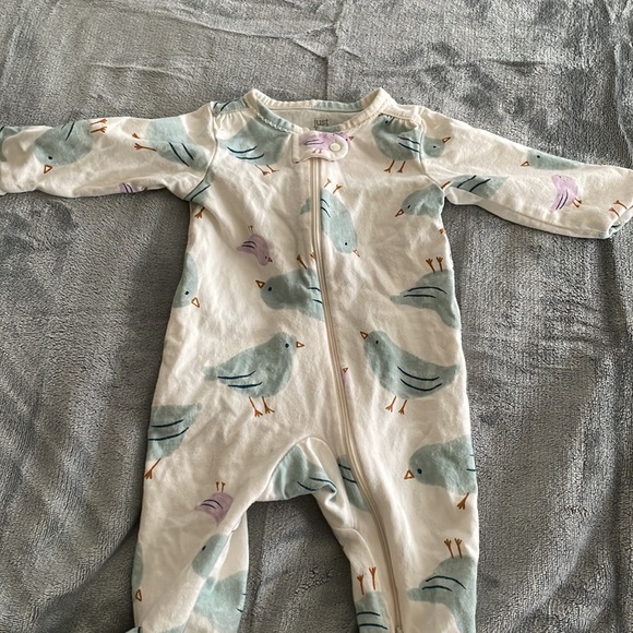 Matching carters sleeper 2 way zip up and long sleeve shirt all size 3 months, - Picture 3 of 4